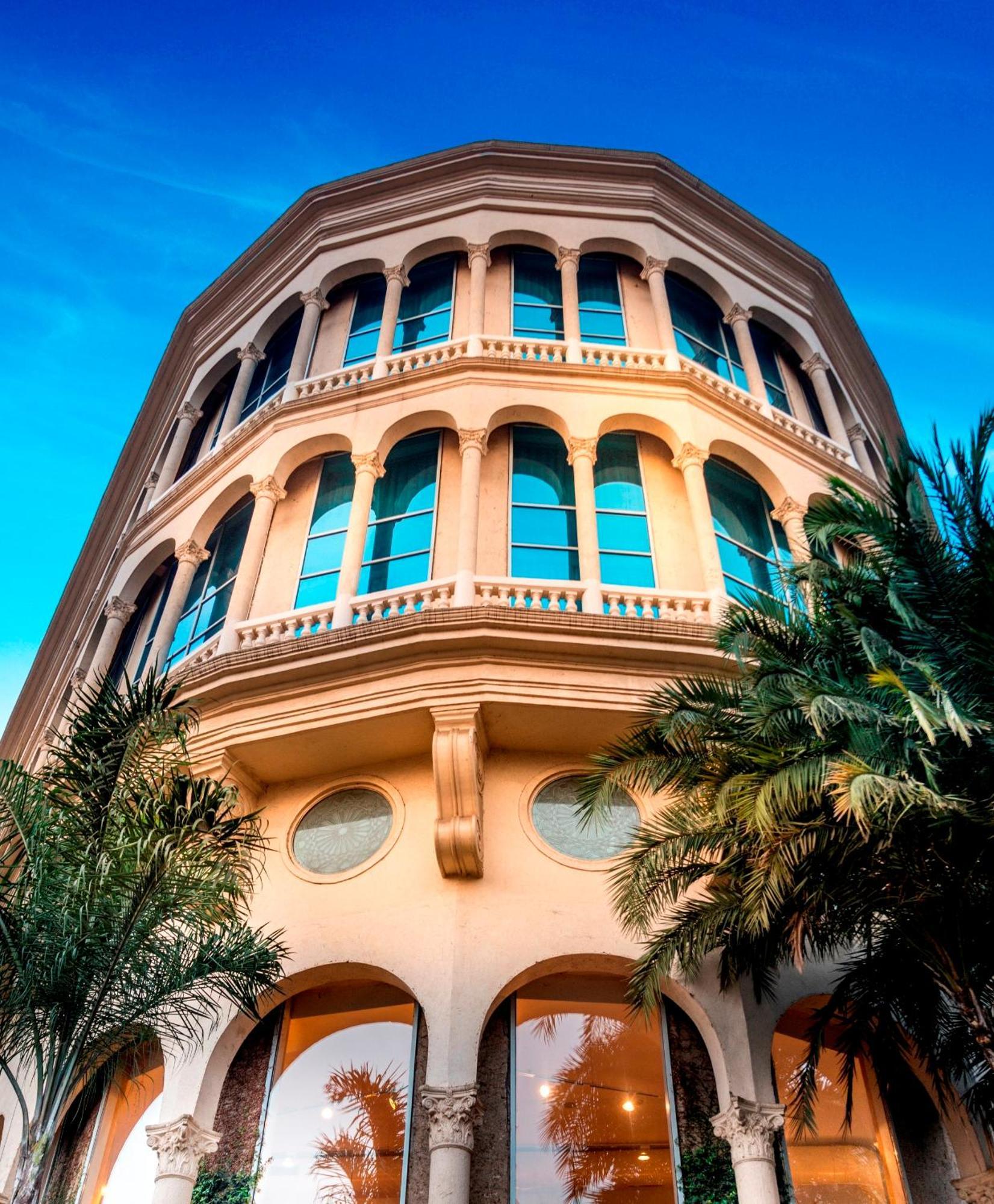 Rodas An Ecotel Hotel Mumbai Exterior photo